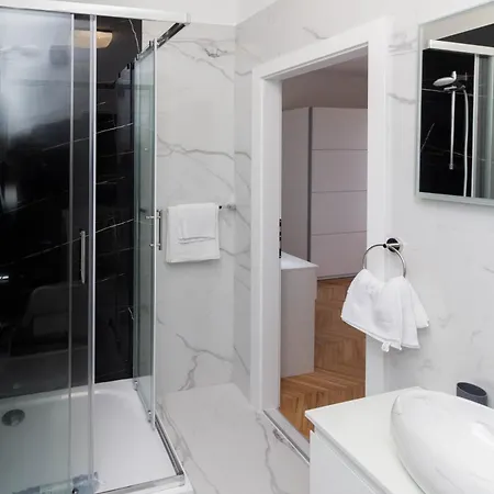 Apartmán New! In 30 Meters From The Sea - Ta Leut Agency Petrcane