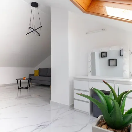 New! In 30 Meters From The Sea - Ta Leut Agency * Petrcane