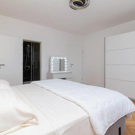 New! In 30 Meters From The Sea - Ta Leut Agency Petrcane