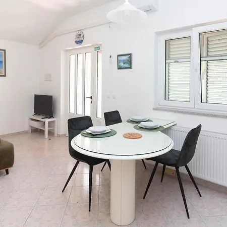 New! In 30 Meters From The Sea - Ta Leut Agency