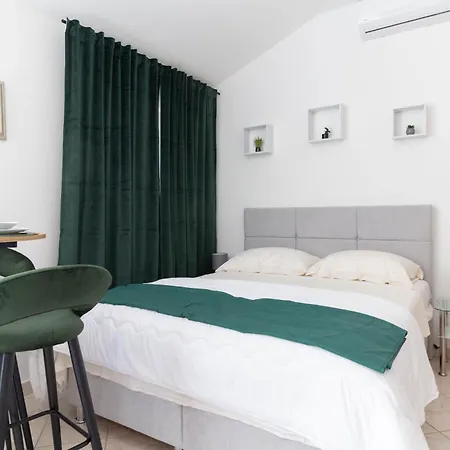 New! In 30 Meters From The Sea - Ta Leut Agency Apartmán Petrcane