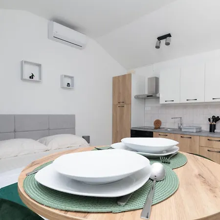 New! In 30 Meters From The Sea - Ta Leut Agency