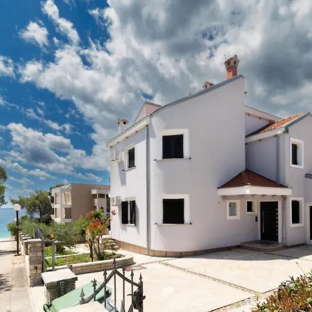 New! In 30 Meters From The Sea - Ta Leut Agency Apartmán